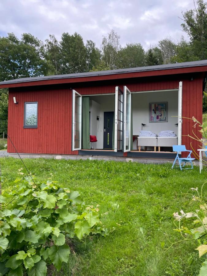 Gisebo Vingard Bed and Breakfast Huskvarna Exteriör bild